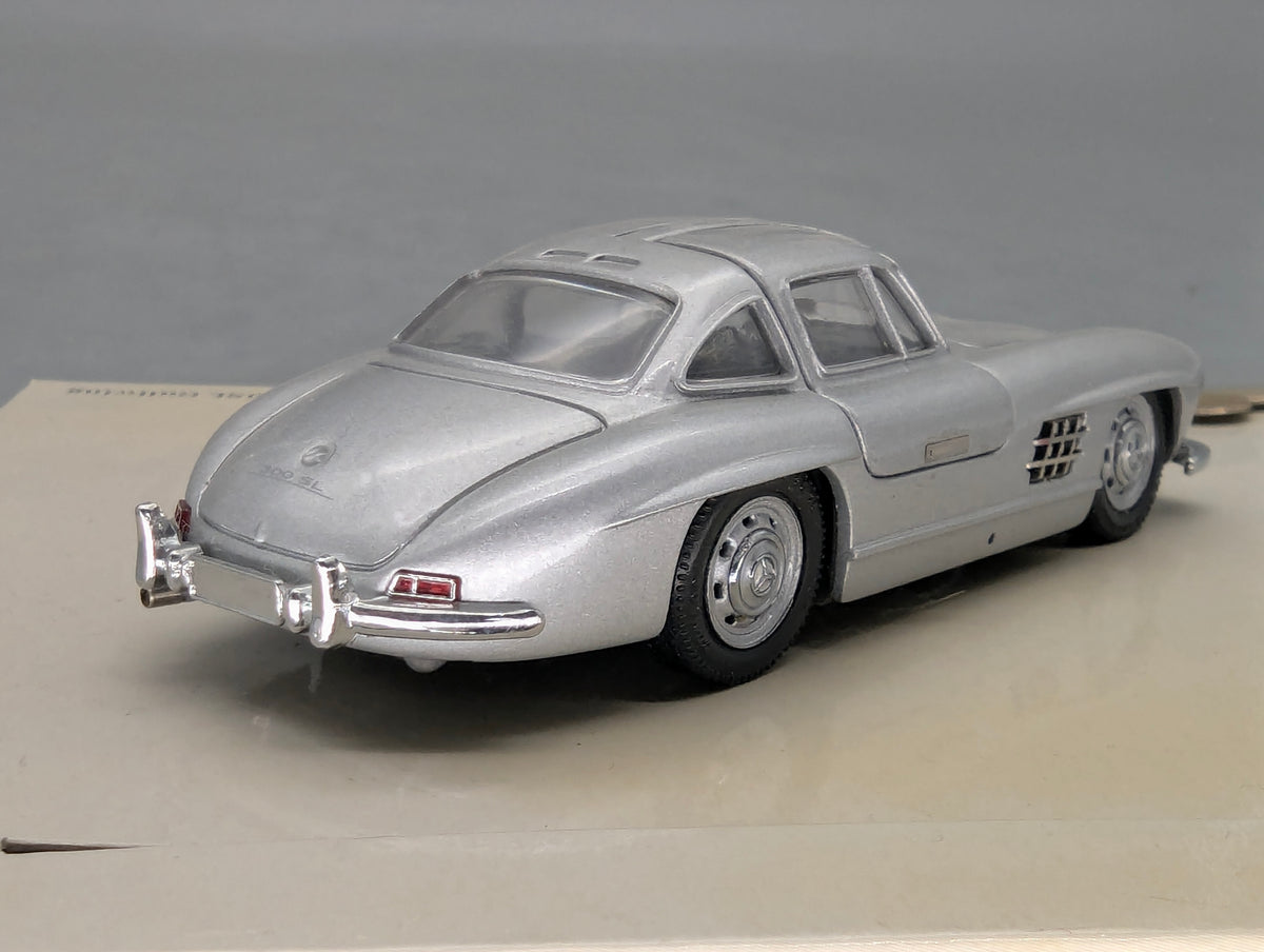 Modellautos 1:43 Minichamps Mercedes-Benz 300 SL Gullwing A Flash of Car Dealer OVP