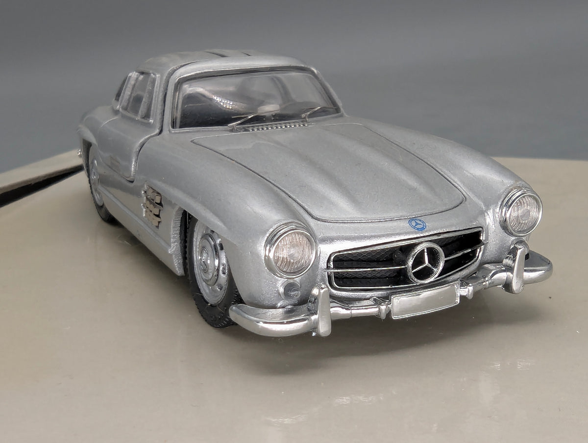 Modellautos 1:43 Minichamps Mercedes-Benz 300 SL Gullwing A Flash of Car Dealer OVP
