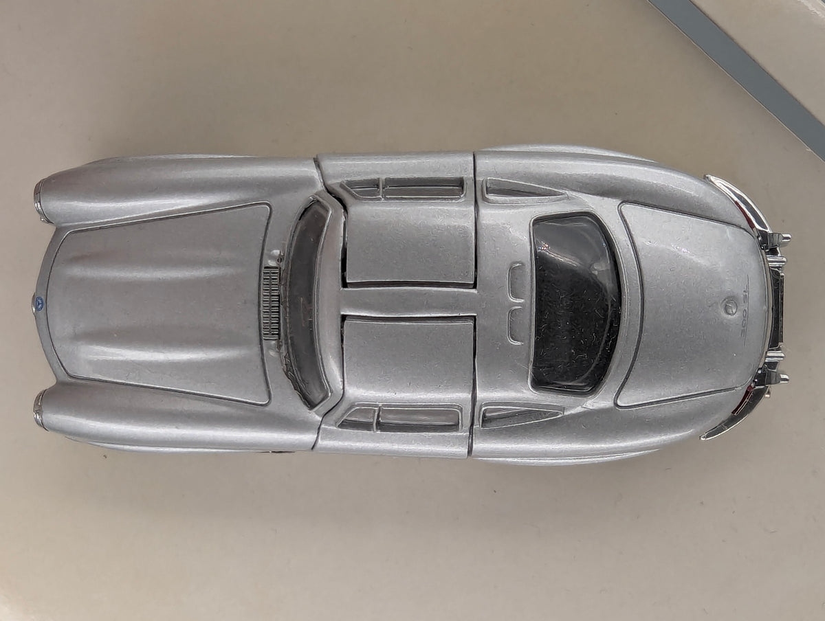 Modellautos 1:43 Minichamps Mercedes-Benz 300 SL Gullwing A Flash of Car Dealer OVP