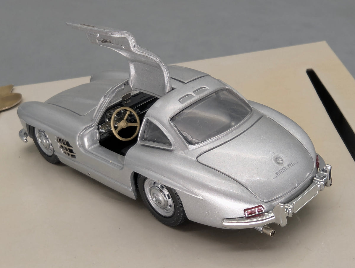 Modellautos 1:43 Minichamps Mercedes-Benz 300 SL Gullwing A Flash of Car Dealer OVP