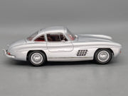 Modellautos 1:18 Norev Mercedes-Benz 300 SL Gullwing 1954 Silber OVP