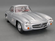 Modellautos 1:18 Norev Mercedes-Benz 300 SL Gullwing 1954 Silber OVP
