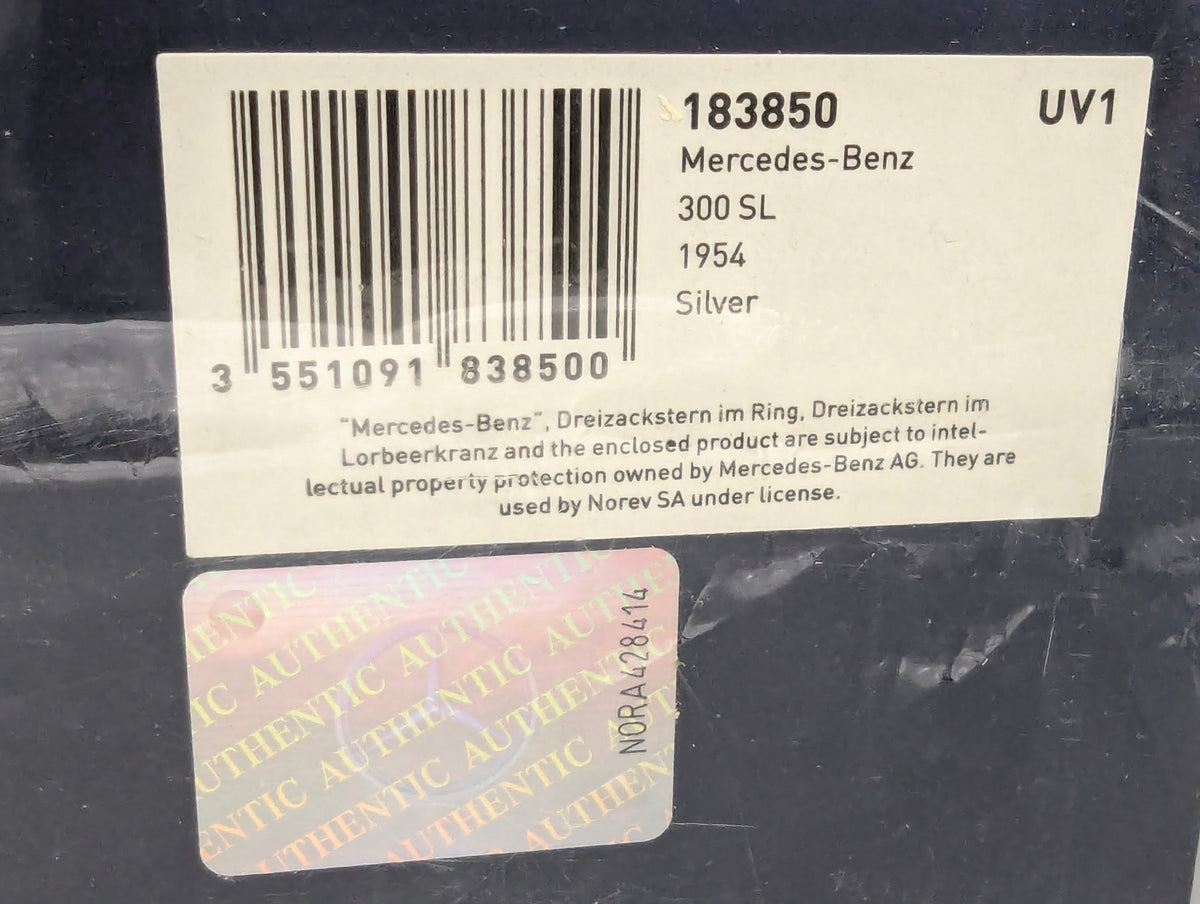 Modellautos 1:18 Norev Mercedes-Benz 300 SL Gullwing 1954 Silber OVP