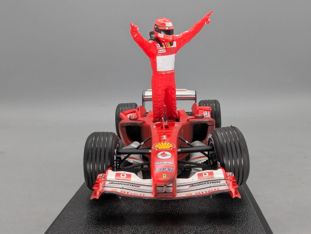 Modellautos 1:18 Hot Wheels Racing B6219 Ferrari F1 2004 WC #1 M. Schumacher OVP