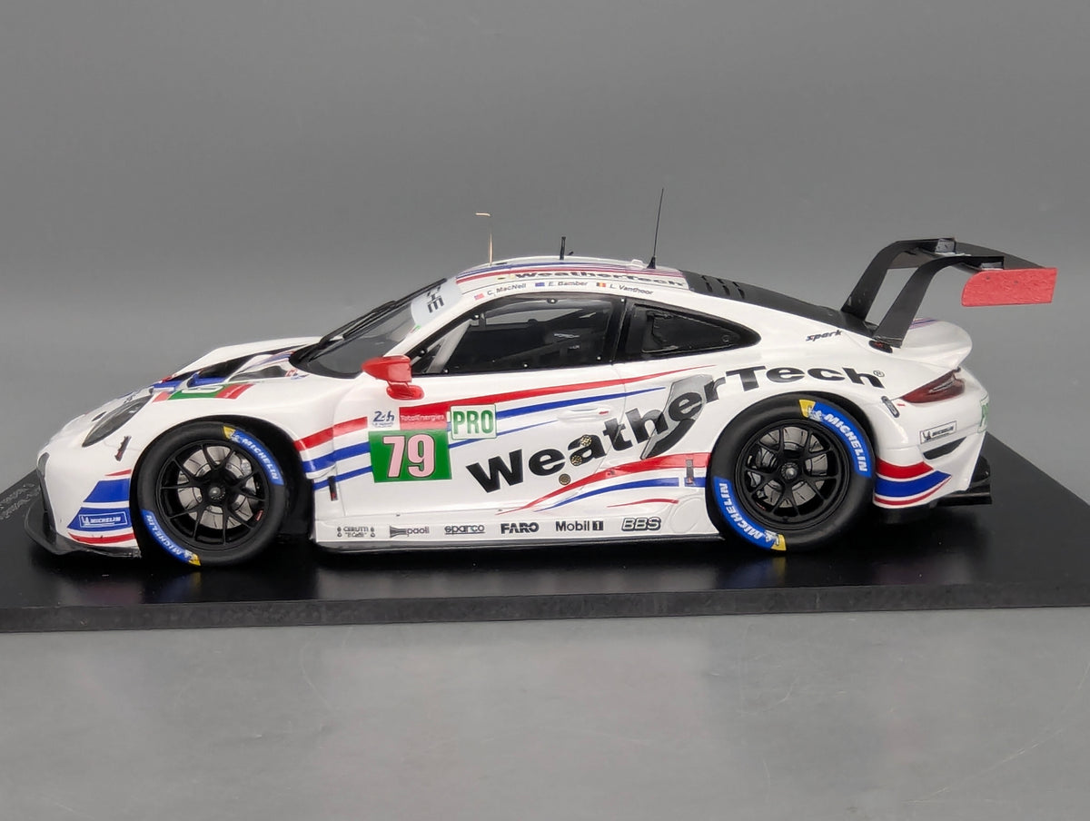 Modellautos 1:18 Spark 18S700 Porsche 911 RSR-19 24h Le Mans 2021 #79 mit OVP