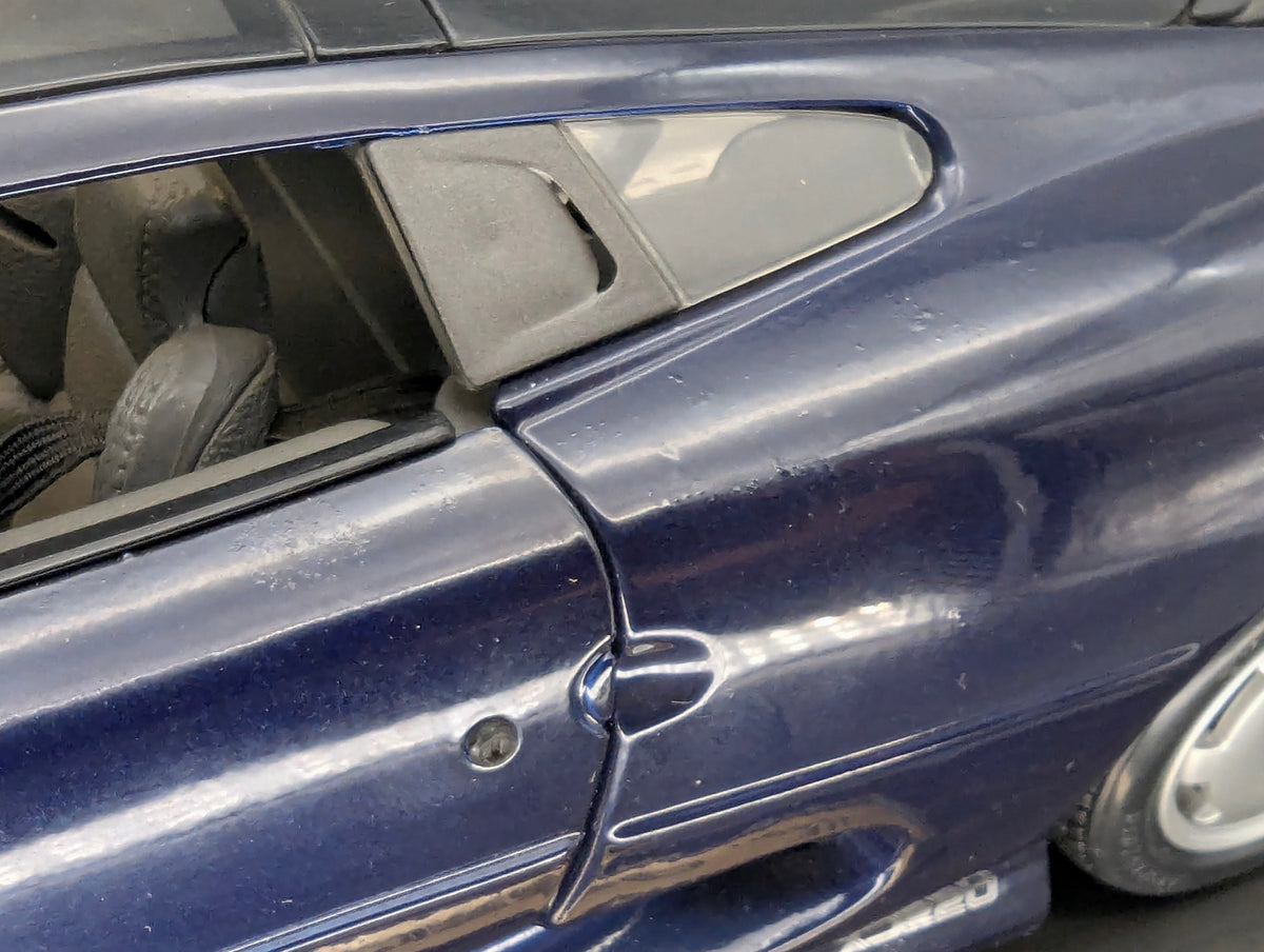 Modellautos 1:12 Maisto Jaguar XJ 220 1992 Dunkelblau mit OVP