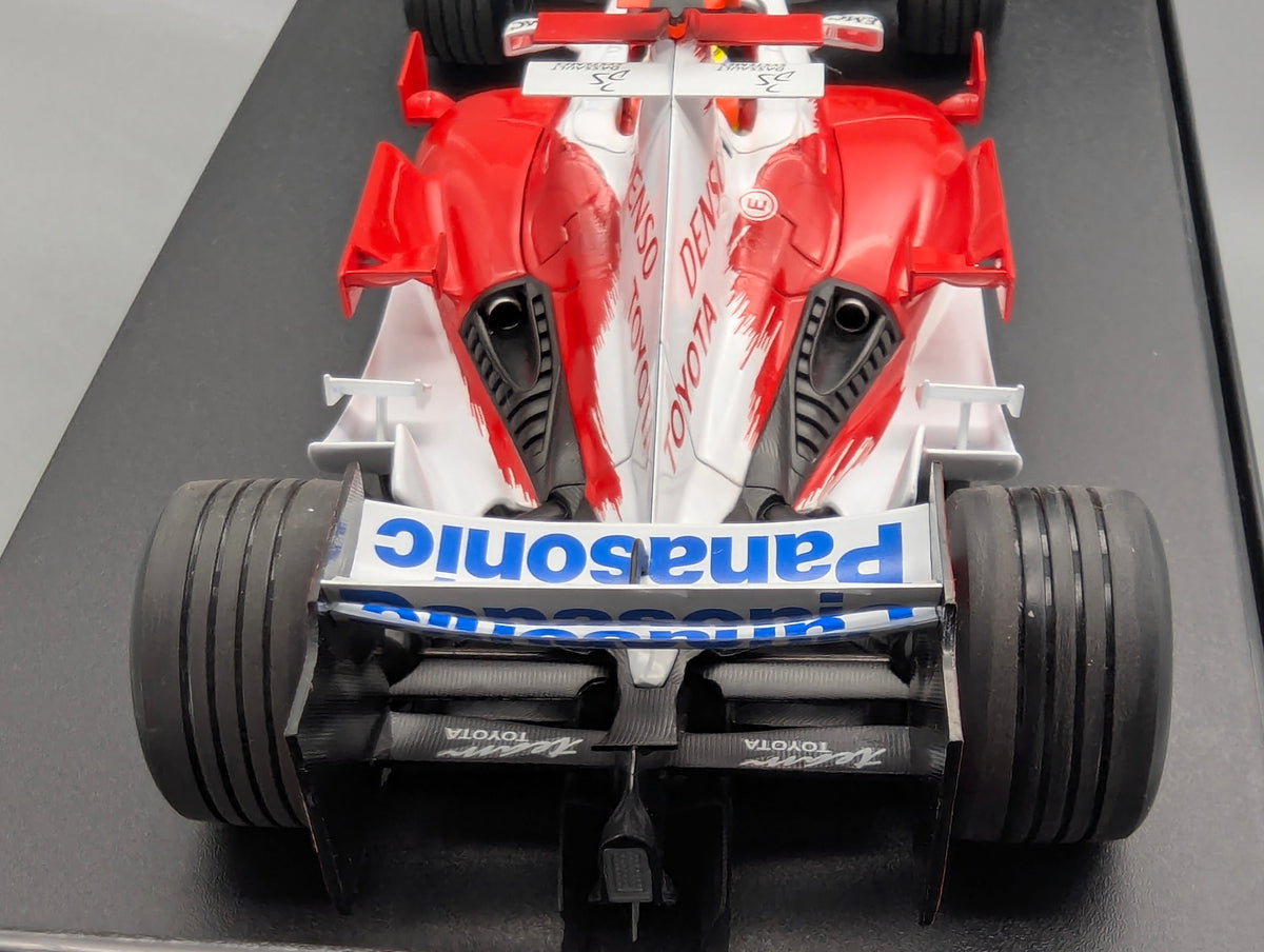 Modellautos 1:18 Minichamps Toyota TF106 2006 #7 Ralf Schumacher mit OVP