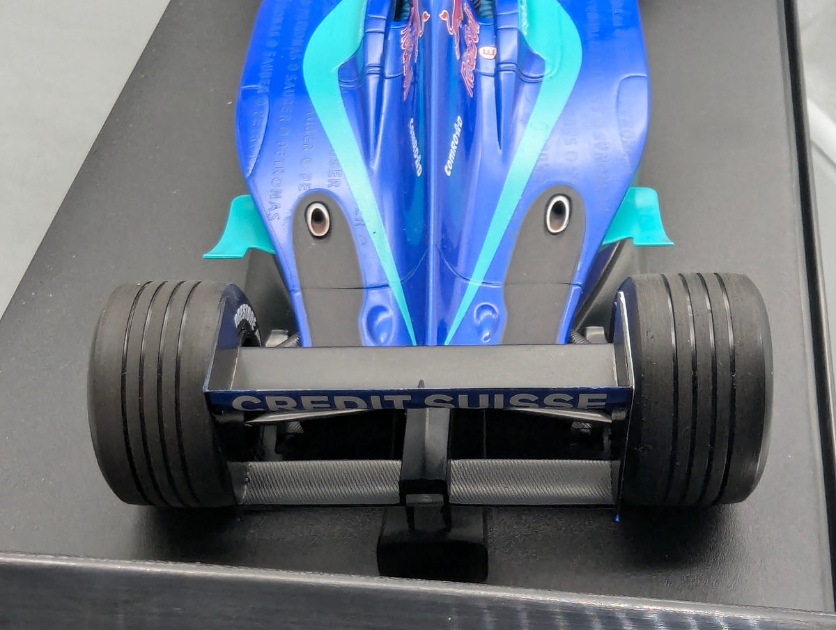 Modellautos 1:18 Minichamps Sauber Petronas Showcar 2002 #7 Nick Heidfeld mit OVP