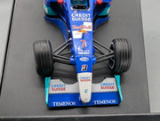 Modellautos 1:18 Minichamps Sauber Petronas Showcar 2002 #7 Nick Heidfeld mit OVP