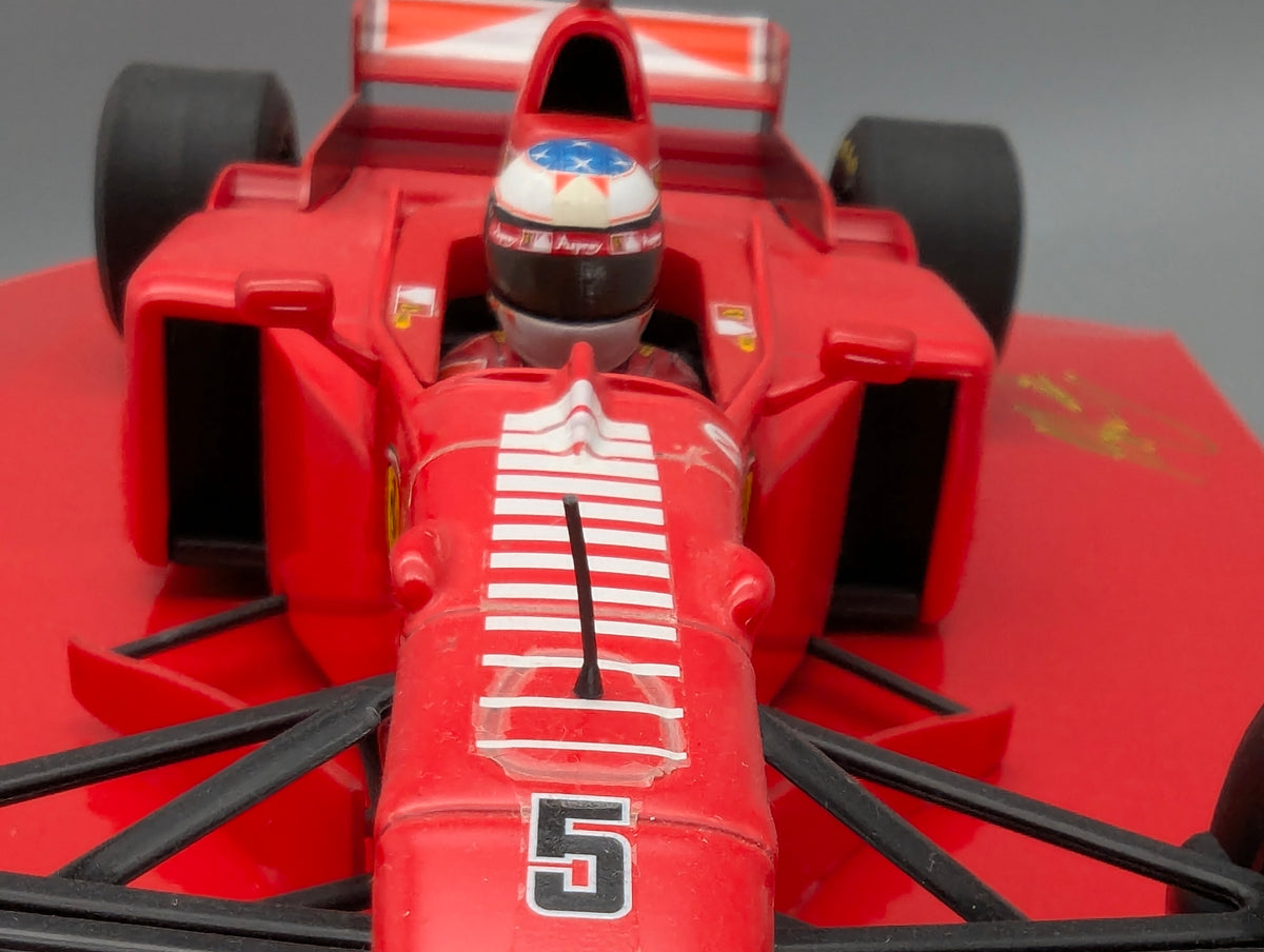 Modellautos 1:18 Minichamps Ferrari F310B 1997 #5 M. Schumacher mit OVP