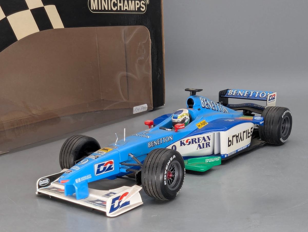 Modellautos 1:18 Minichamps Benetton Playlife B199 1999 #9 Fisichella OVP