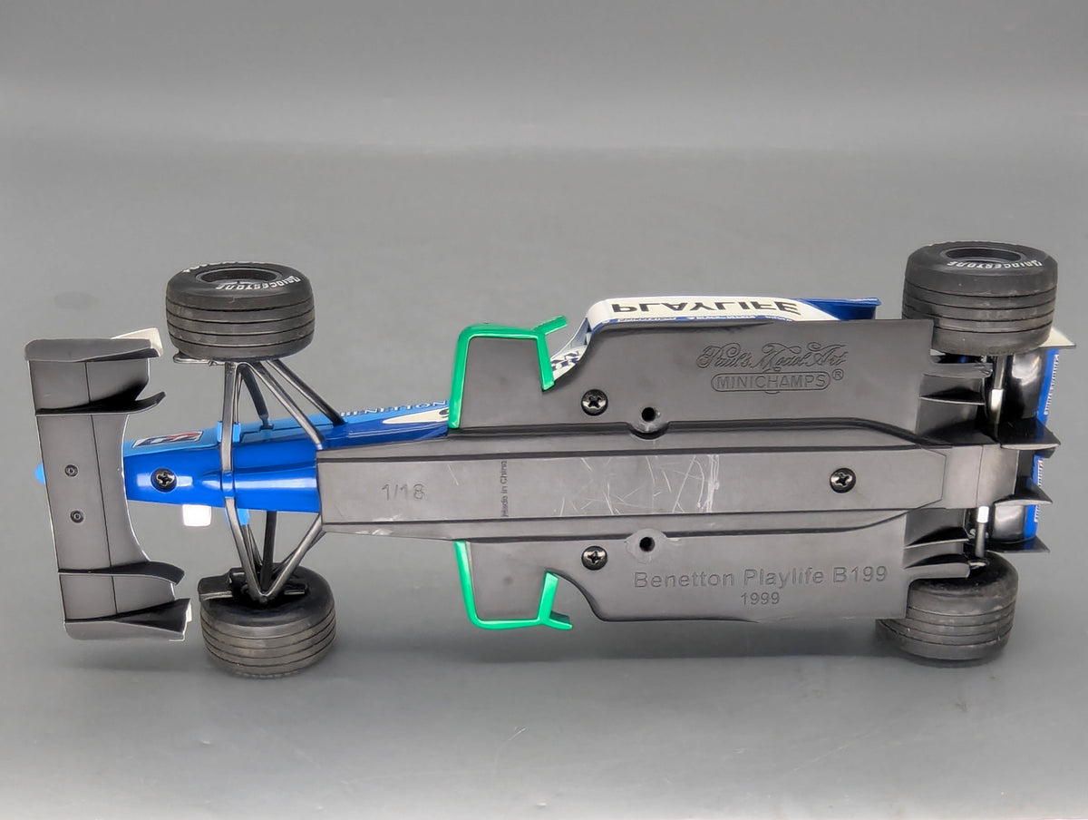 Modellautos 1:18 Minichamps Benetton Playlife B199 1999 #9 Fisichella OVP