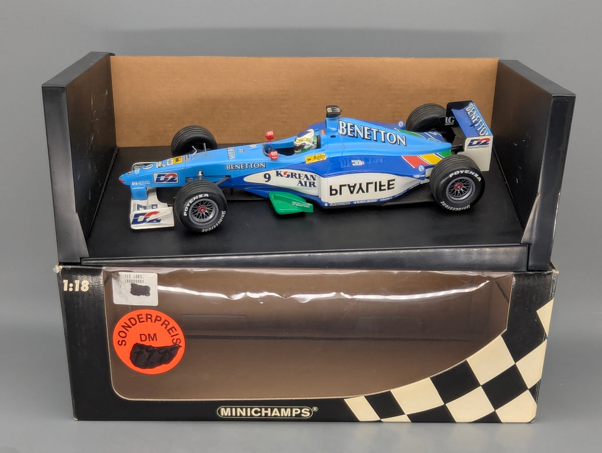 Modellautos 1:18 Minichamps Benetton Playlife B199 1999 #9 Fisichella OVP