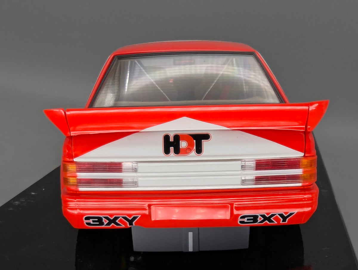 Modellautos 1:18 Biante Holden VK Commodore Bathurst 1000 1985 #25 mit OVP
