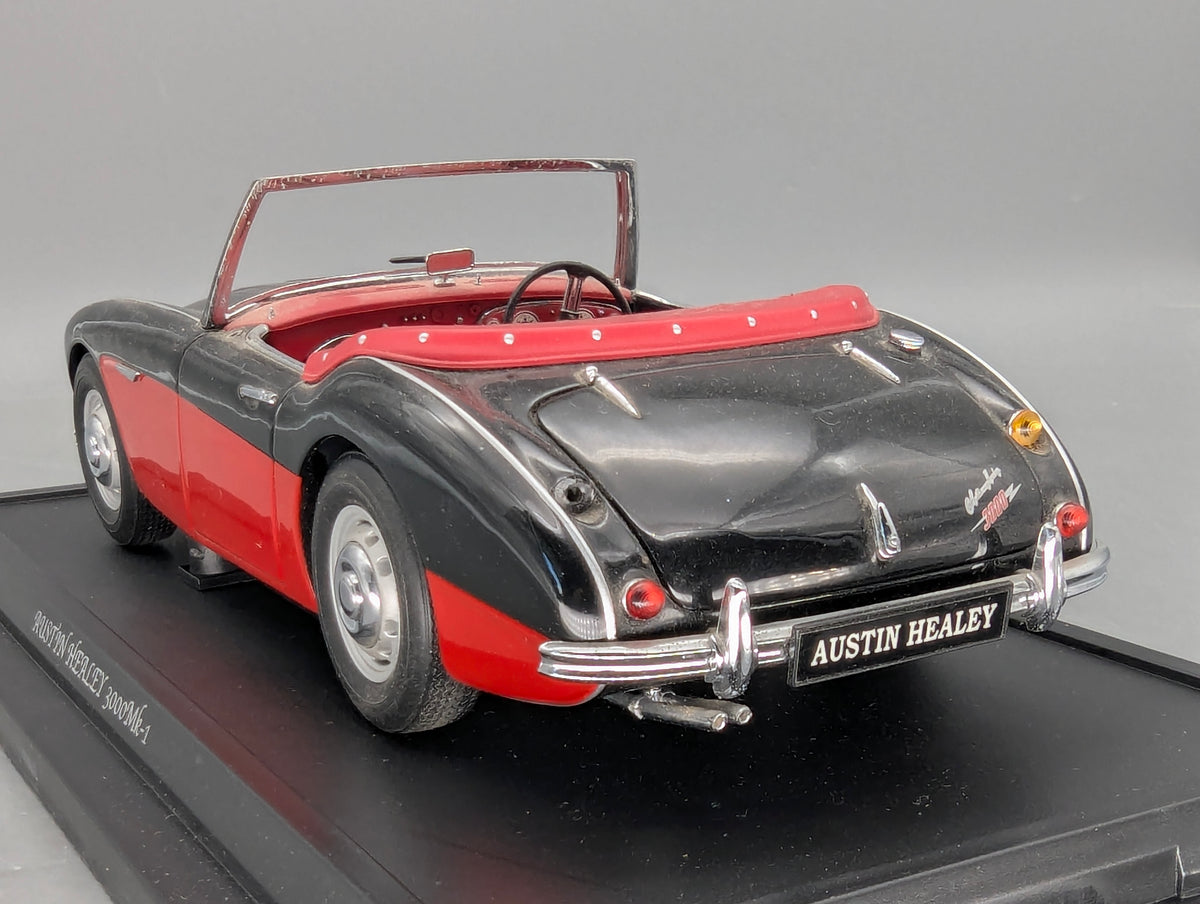 Modellautos 1:18 Kyosho 08141KR Austin Healey 3000 MK-1 Black Red mit OVP
