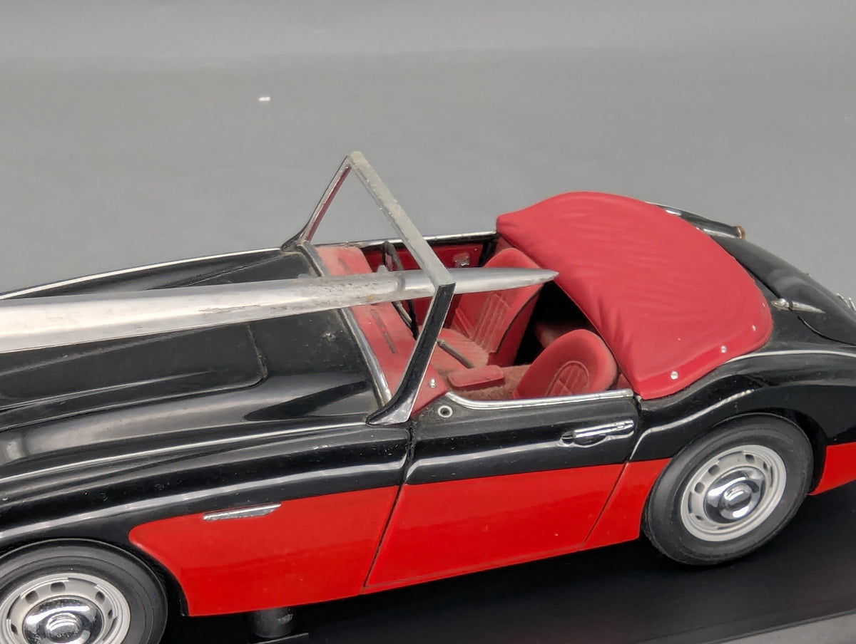Modellautos 1:18 Kyosho 08141KR Austin Healey 3000 MK-1 Black Red mit OVP