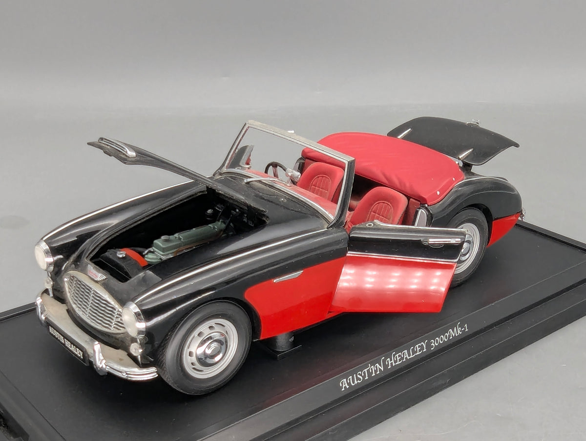 Modellautos 1:18 Kyosho 08141KR Austin Healey 3000 MK-1 Black Red mit OVP