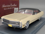 Modellautos 1:43 Neo Scale Models 44731 Chrysler Imperial Sedan mit OVP
