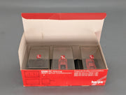 Modellautos 1:87 Herpa Ferrari 3-tlg Set 2x rot, 1x schwarz mit Vitrinen