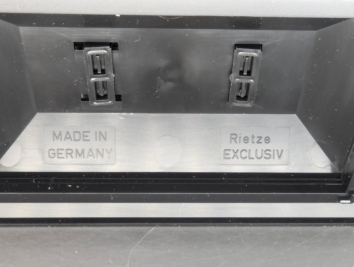 Modellautos 1:87 Rietze Audi 2-tlg Set Space Frame CC und AVUS Quattro in Dealer OVP