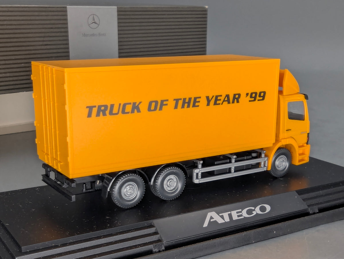 LKW Modell HO 1:87 Wiking Mercedes Benz Actros Truck of the Year 1999 Dealer OVP