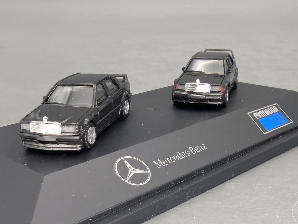 Modellautos 1:87 Herpa Mercedes Benz 190E EVO I + II 2-tlg Set mit Dealer OVP