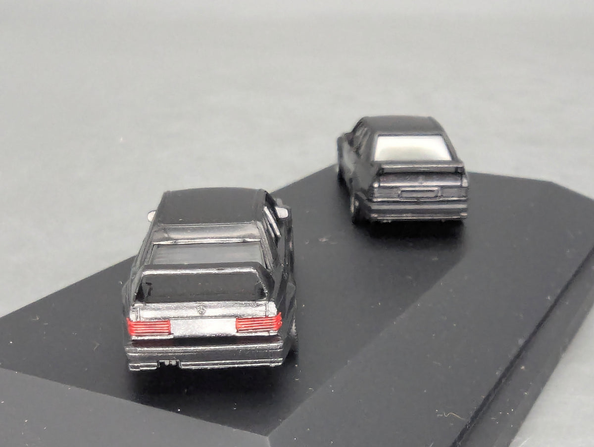 Modellautos 1:87 Herpa Mercedes Benz 190E EVO I + II 2-tlg Set mit Dealer OVP