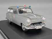 Modellautos 1:43 Schuco Opel Olympia Caravan Krankenwagen Grau mit Vitrine