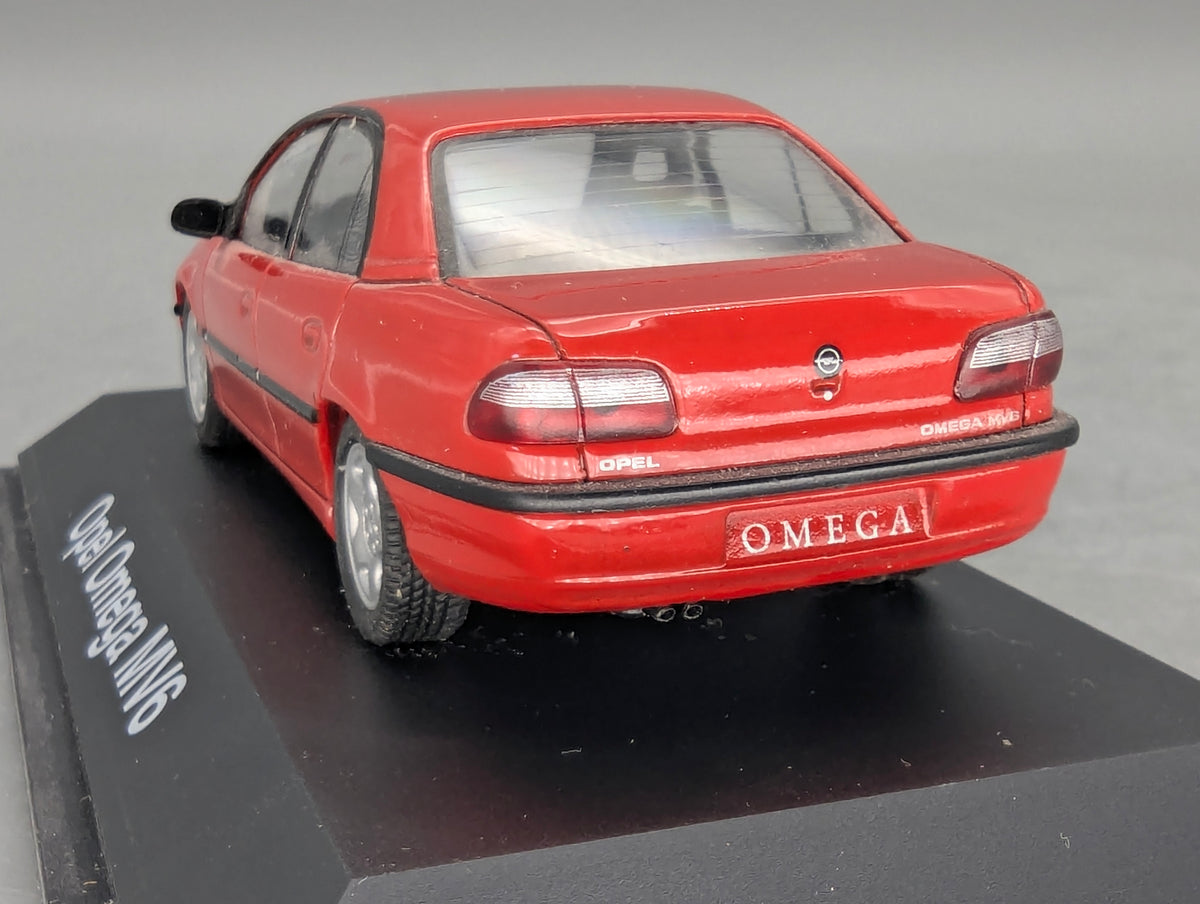 Modellautos 1:43 Schuco Opel Omega B MV6 4-Türer Limousine Rot mit OVP