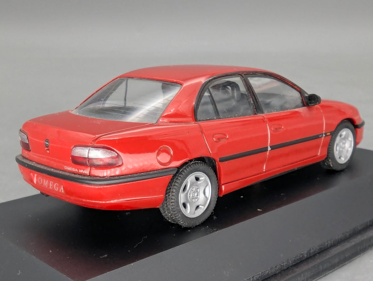 Modellautos 1:43 Schuco Opel Omega B MV6 4-Türer Limousine Rot mit OVP