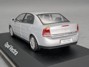 Modellautos 1:43 Schuco Opel Vectra 4-Türer Silber Metallic mit Dealer OVP