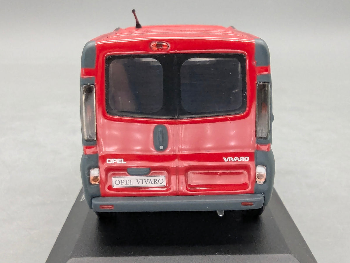 Modellautos 1:43 Minichamps Opel Vivaro Rot mit Dealer OVP