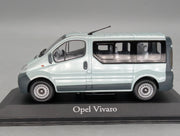 Modellautos 1:43 Minichamps Opel Vivaro Silber-Grün mit Dealer OVP