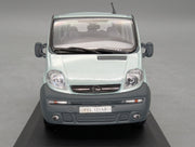 Modellautos 1:43 Minichamps Opel Vivaro Silber-Grün mit Dealer OVP