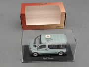 Modellautos 1:43 Minichamps Opel Vivaro Silber-Grün mit Dealer OVP