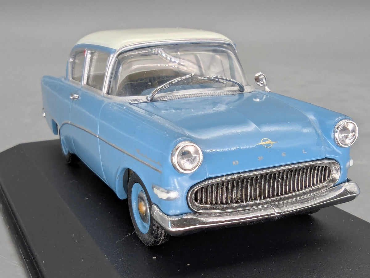 Modellautos 1:43 Minichamps Opel Rekord P1 2-Türer 1958 Blau Weiß mit OVP