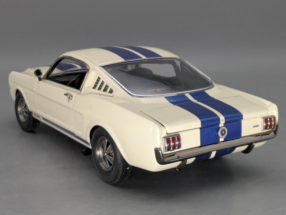 Modellautos 1:18 ACME Shelby Driving School G.T. 350 1965 mit OVP