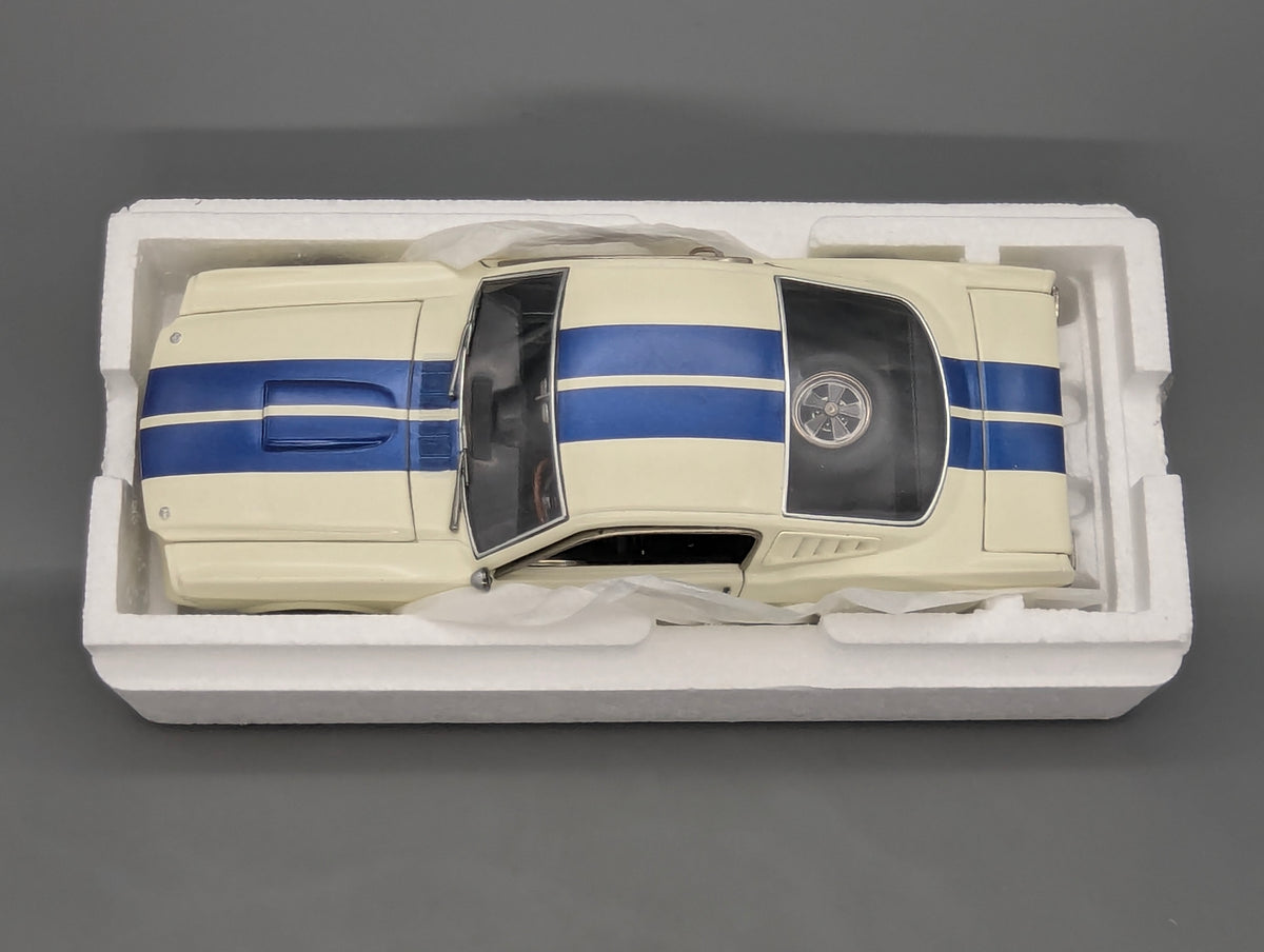 Modellautos 1:18 ACME Shelby Driving School G.T. 350 1965 mit OVP