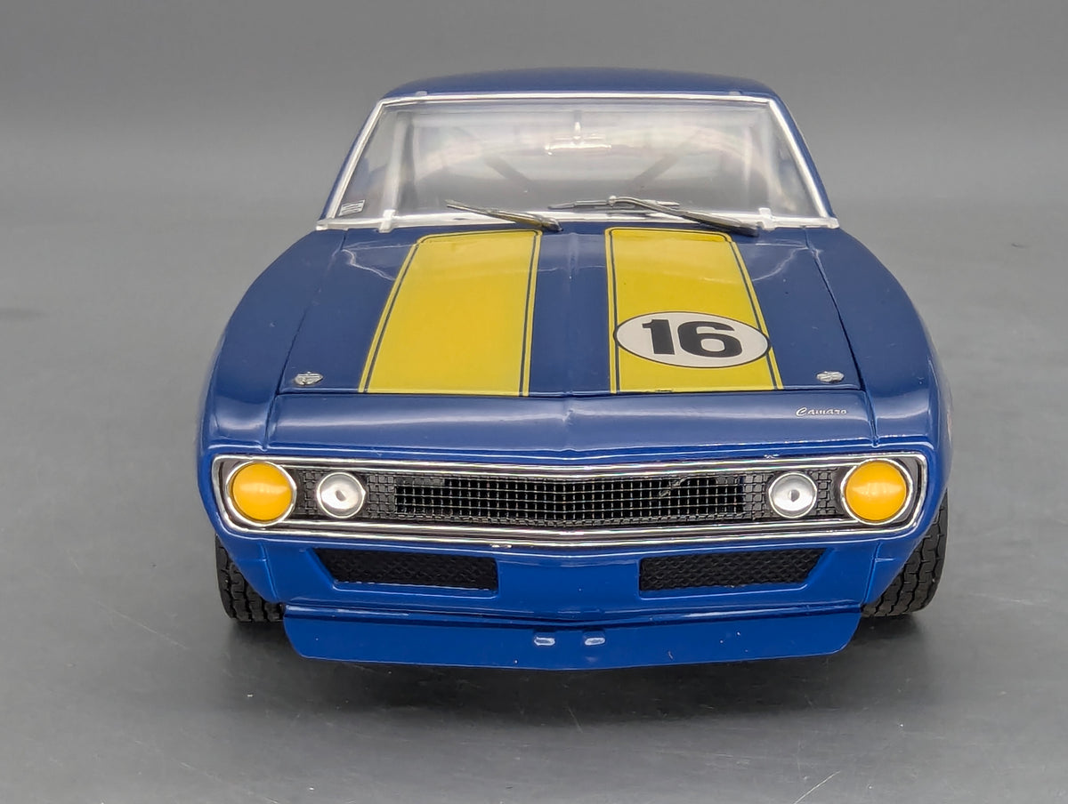 Modellautos 1:18 GMP Chevrolet Camaro Z28 Team Penske 1967 #16 G. Follmer OVP