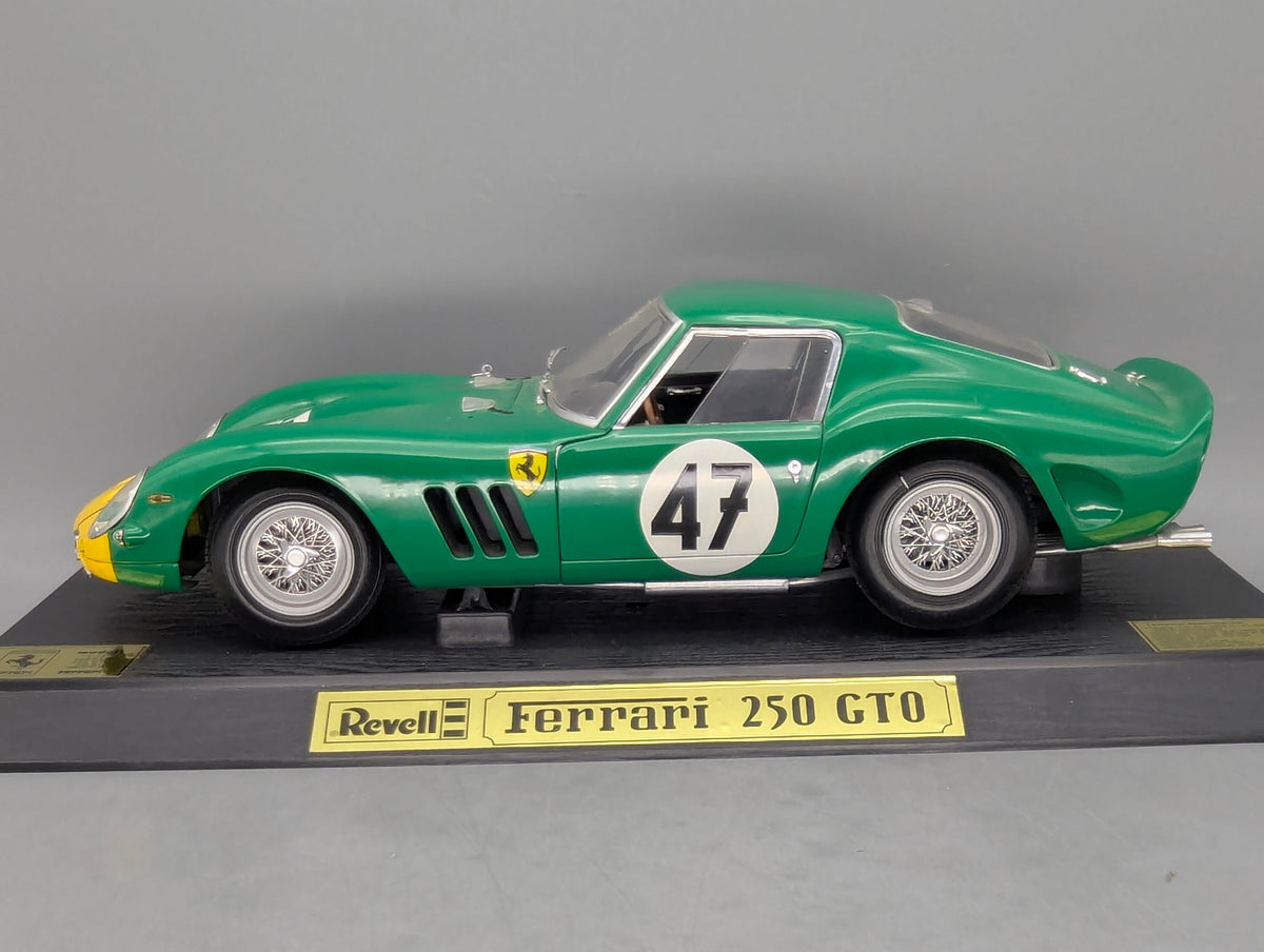 Modellautos 1:12 Revell Ferrari 250 GTO 1962  #47 mit OVP