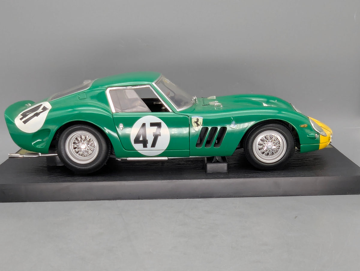 Modellautos 1:12 Revell Ferrari 250 GTO 1962  #47 mit OVP