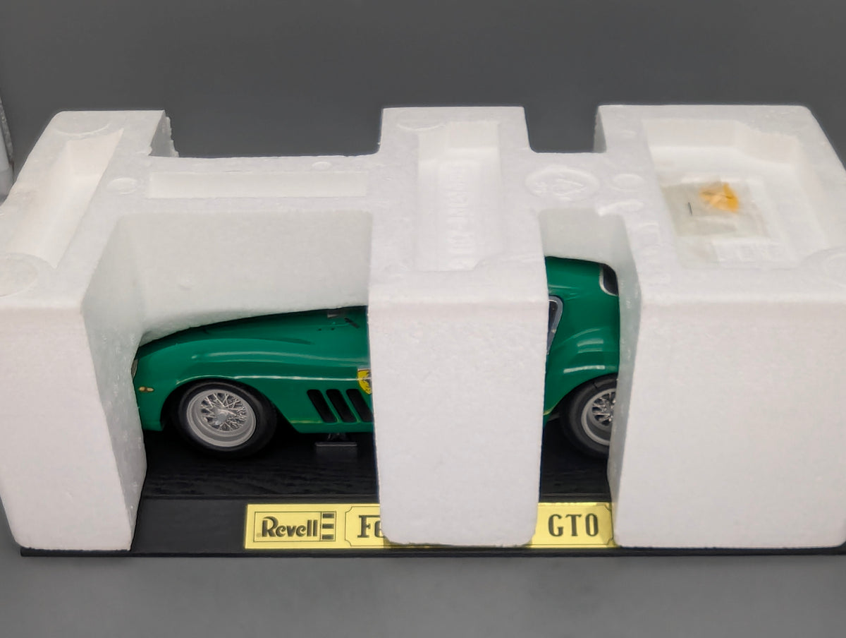 Modellautos 1:12 Revell Ferrari 250 GTO 1962  #47 mit OVP