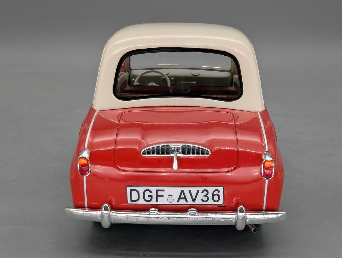 Modellautos 1:18 Schuco Pro.R18 Goggomobil Limousine Rot Weiß mit OVP