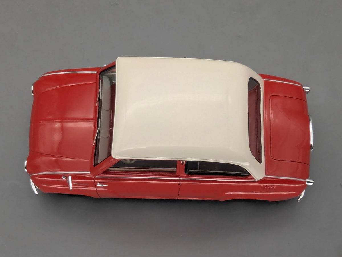 Modellautos 1:18 Schuco Pro.R18 Goggomobil Limousine Rot Weiß mit OVP