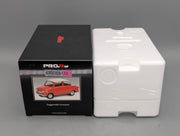 Modellautos 1:18 Schuco Pro.R18 Goggomobil Limousine Rot Weiß mit OVP