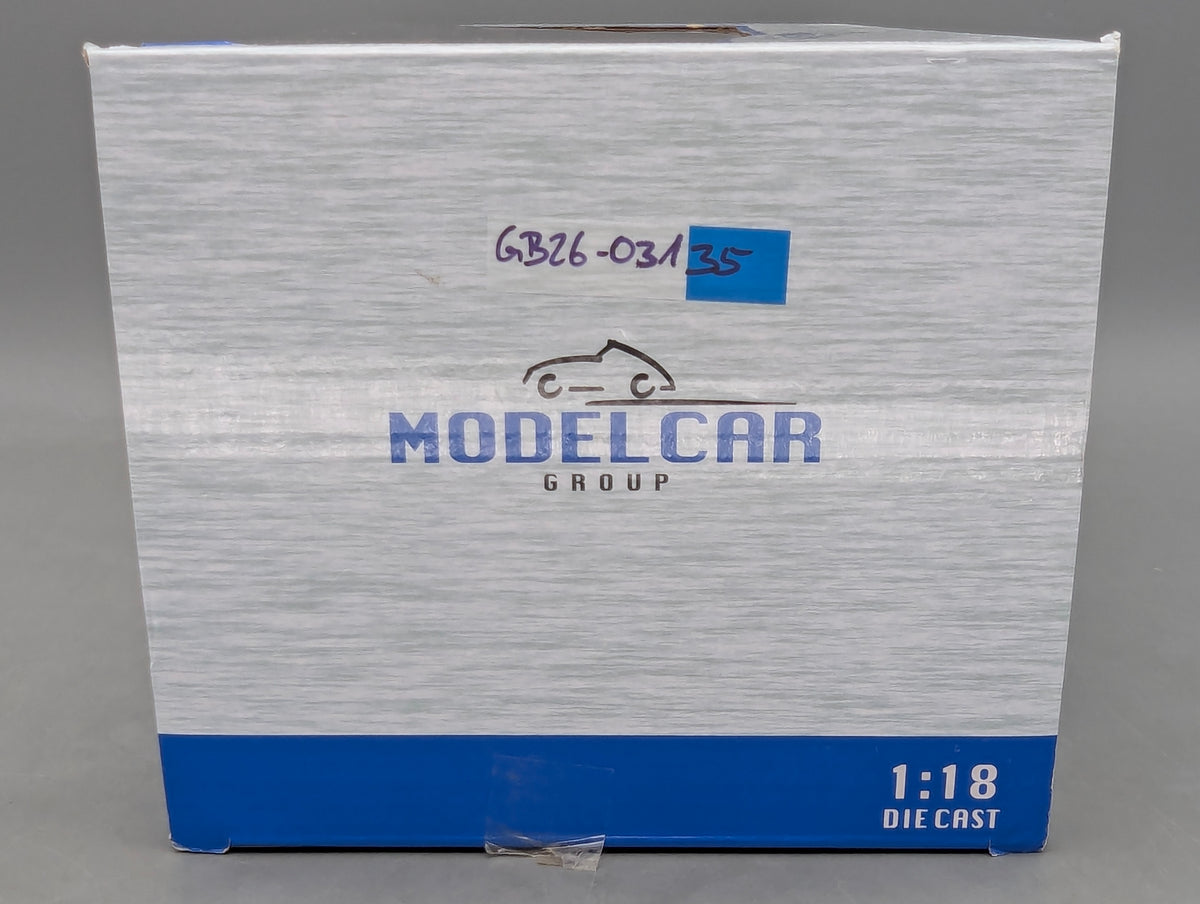 Modellautos 1:18 MCG Modelcar Group 18282 Saab 96 V4 Red mit OVP