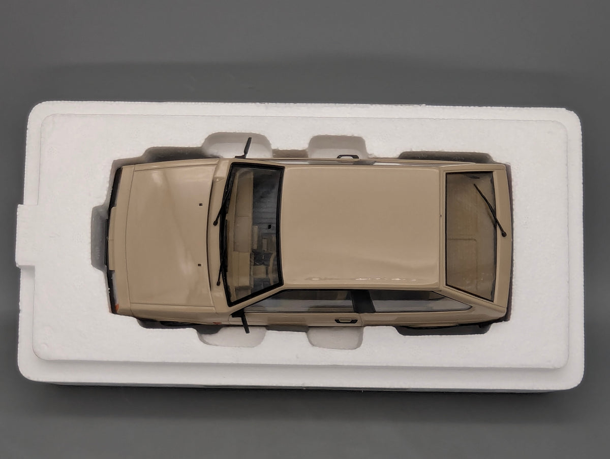 Modellautos 1:18 KK-Scale Lada Samara 1300 mit OVP