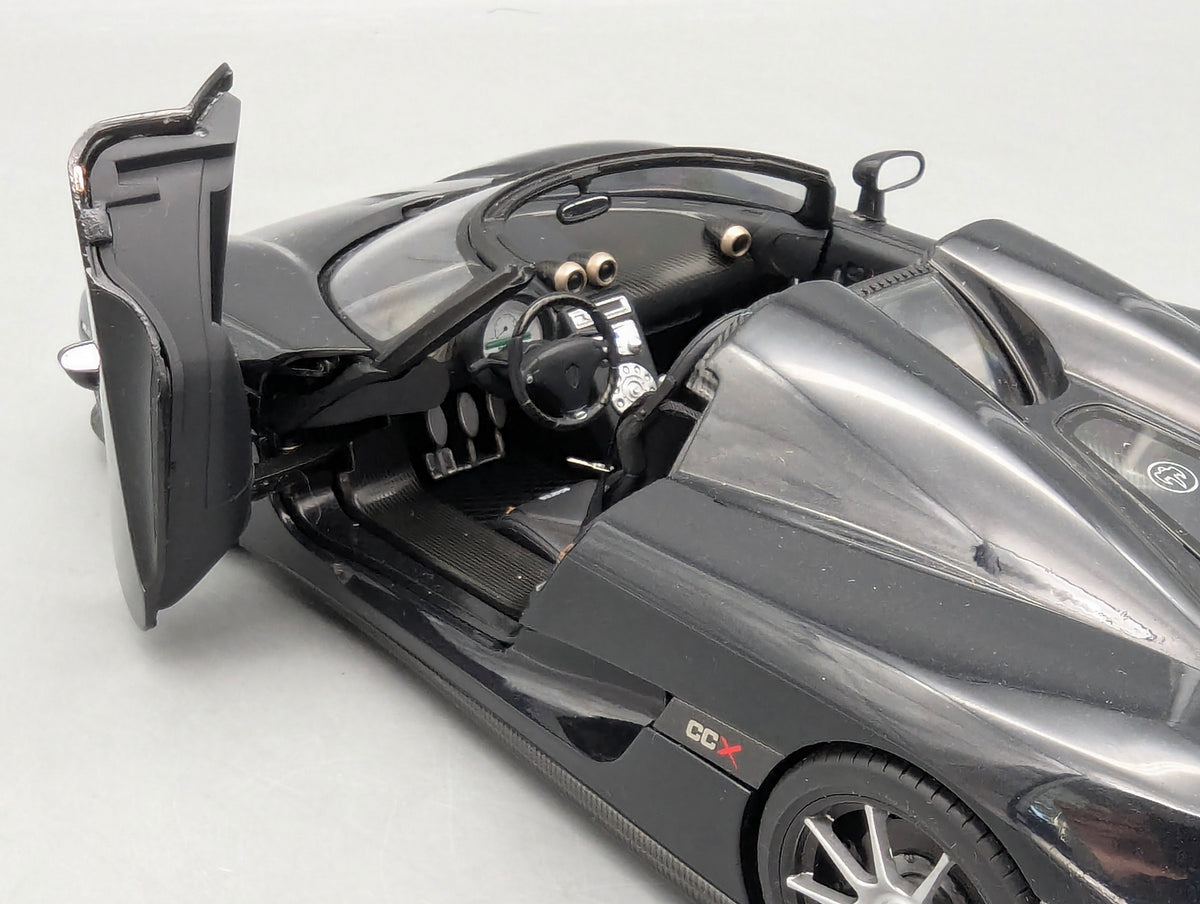 Modellautos 1:18 AUTOart Signature 79002 Koenigsegg CCX mit OVP