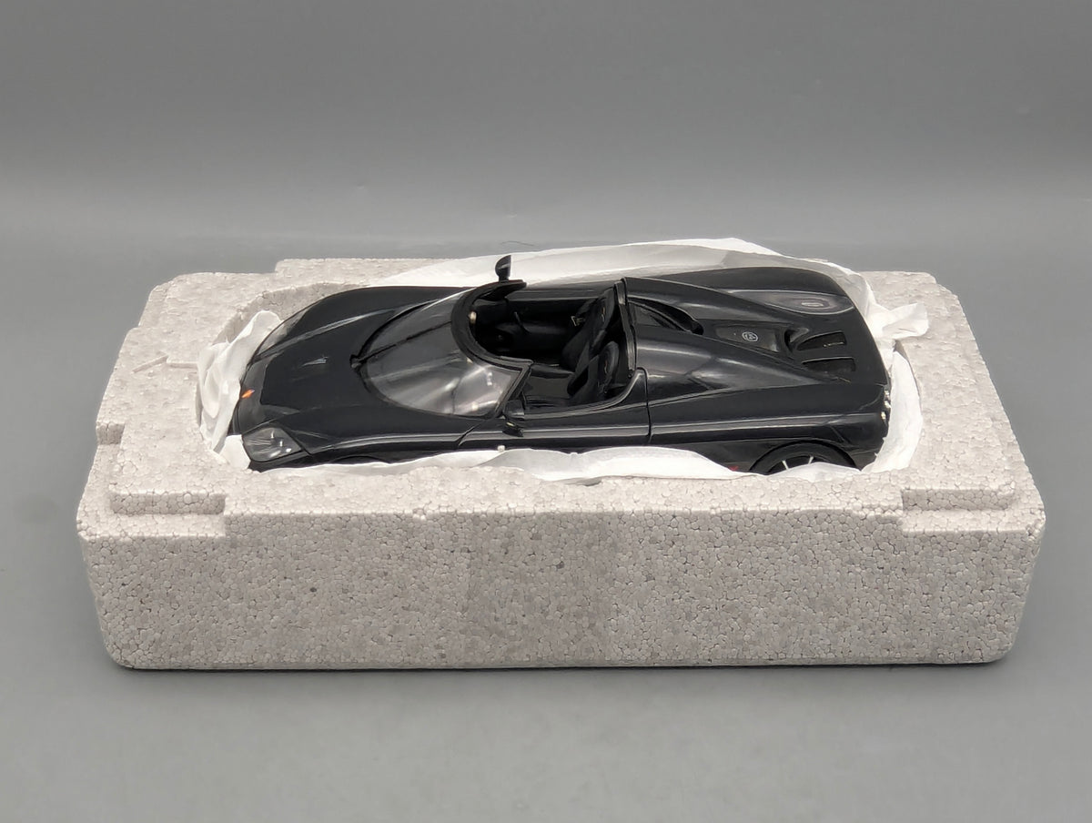 Modellautos 1:18 AUTOart Signature 79002 Koenigsegg CCX mit OVP