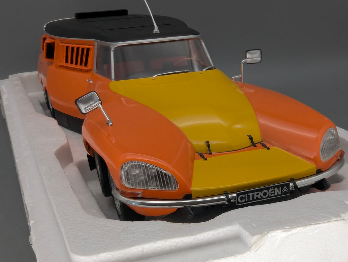 Modellautos 1:18 CMR CMR137 Citroen DS PLR Break Mille Pattes mit OVP